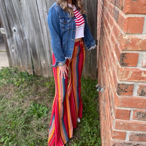 Serape Bell Bottom Jeans. Medium - Picture 2 of 3